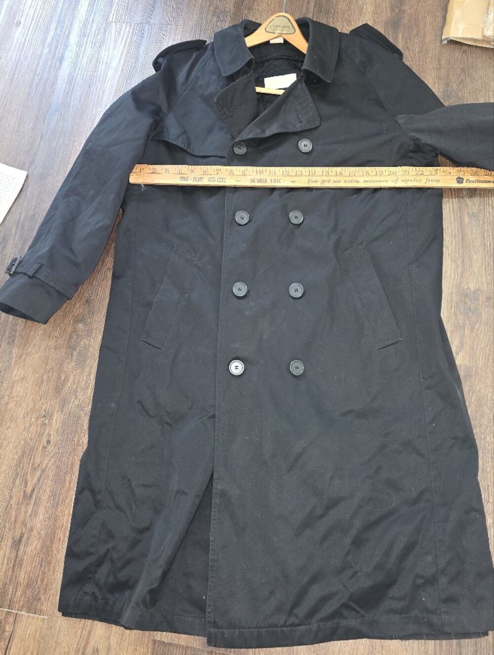 Michael Kors Double Breasted Mens Black Trench Coat. Insulated Size 44 Nwot